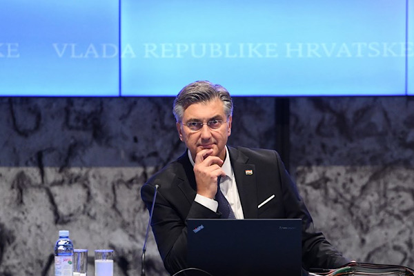 Plenkovic: Zadar Havalimanı yolcu terminali yenilendi ve genişletildi