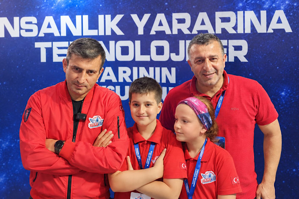 Sakaryalı öğrencilerden TEKNOFEST’te Türkiye dereceleri