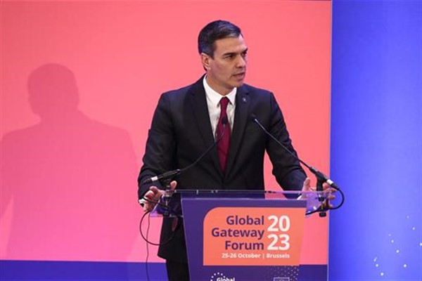 Sanchez: Huelva ve Castellón’daki yangınları endişeyle takip ediyoruz Sanchez: Huelva ve Castellón’daki yangınları endişeyle takip ediyoruz