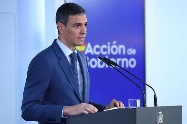 Sanchez: Orman yangınlarıyla ilgili durumu yakından takip ediyoruz