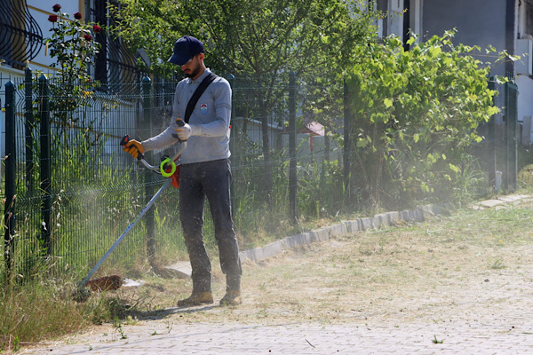 Seyrantepe Mahallesi’nde temizlik çalışması yapıldı Seyrantepe Mahallesi’nde temizlik çalışması yapıldı