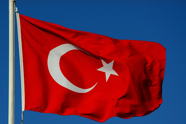 Siyasilerden Adana ve Osmaniye’deki depremlere ilişkin mesajlar
