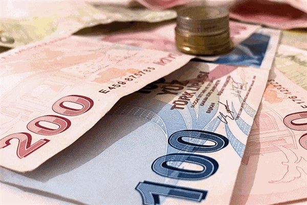 Temmuz’da yüklü faiz ödemeleri bütçe açığını artırdı