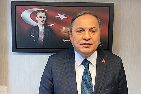 Torun: Hukuk adına utanç verici bir gün daha Torun: Hukuk adına utanç verici bir gün daha
