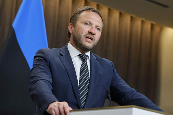 Tsahkna: Kremlin savaşı sürdürmenin maliyetini yeniden değerlendirmek zorunda kalmalı Tsahkna: Kremlin savaşı sürdürmenin maliyetini yeniden değerlendirmek zorunda kalmalı