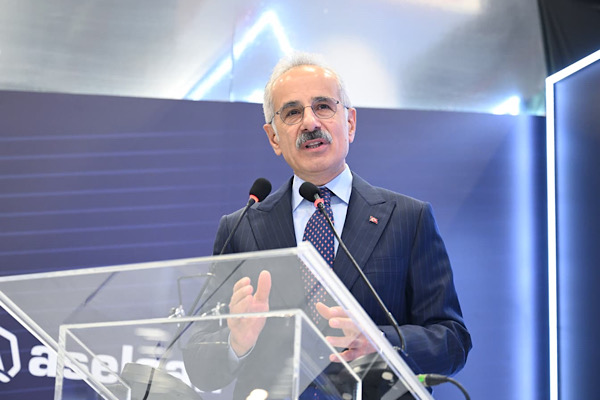 Uraloğlu: Halkalı–Arnavutköy Metro Hattı 31 Temmuz'a kadar ücretsiz olacak Uraloğlu: Halkalı–Arnavutköy Metro Hattı 31 Temmuz'a kadar ücretsiz olacak