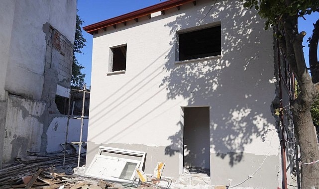 Usta Şairin Burhaniye'deki Evi Müzeye Dönüşüyor