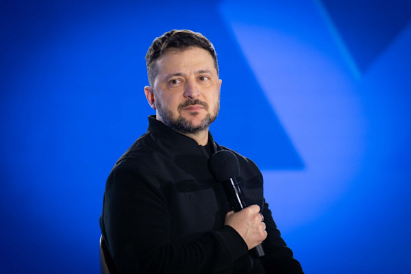 Zelenski: Rusya’daki petrol rafinerisi vuruldu