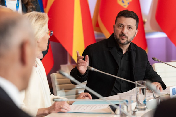 Zelenski: Rusya'nın yaşadığı kayıplar, stratejimizin doğru olduğunu kanıtlıyor