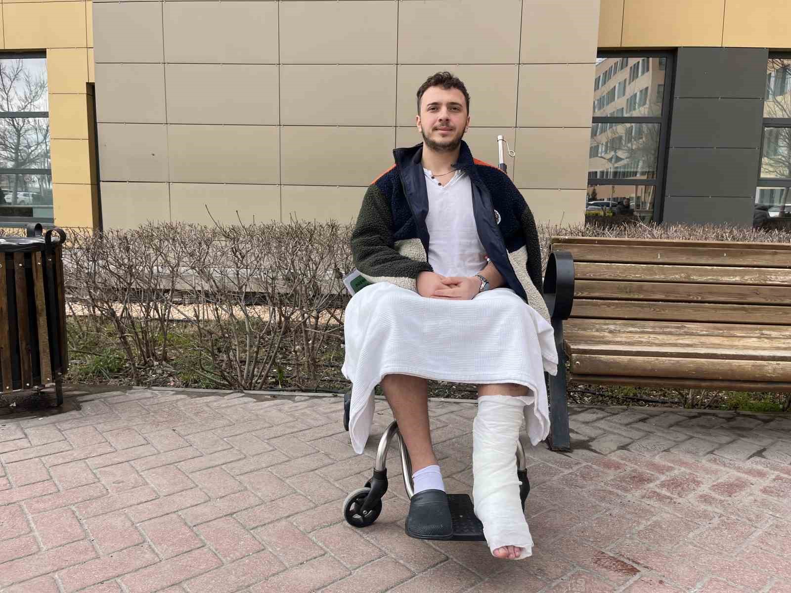 10 kişinin öldüğü kazadan yaralı kurtulan öğrenci, otobüs şoförüyle sohbetini anlattı
