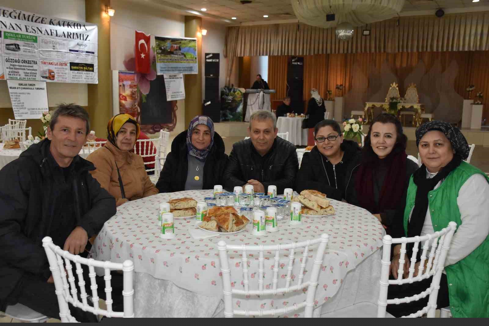 10 yıllık akraba iftarı geleneği 500 kişilik katılımla gerçekleşti
