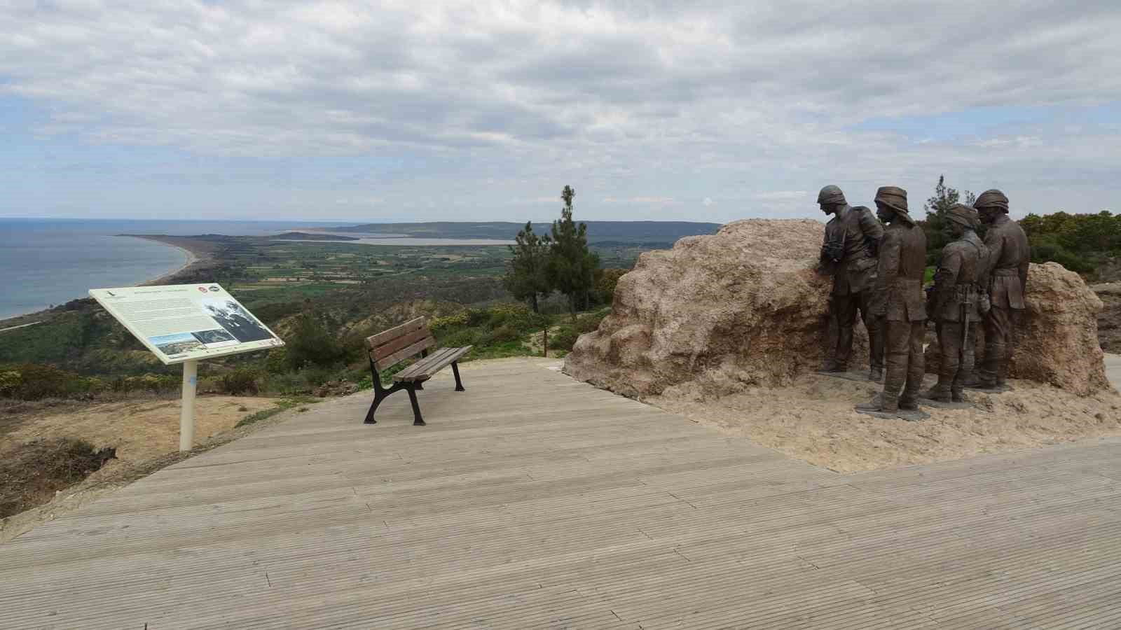 111 yıl önce Atatürk’ün o tarihi fotoğrafının çekildiği alan tarihe tanıklı ediyor
