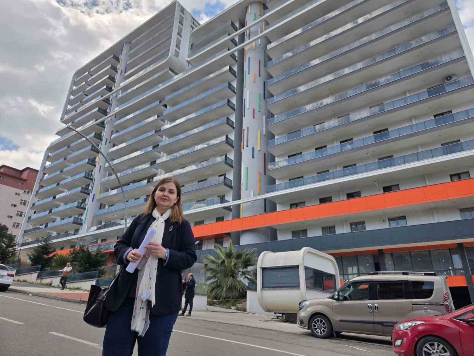 12 yıldır bitmeyen konutun kayyumu konuştu: "Asıl mağdur benim"
