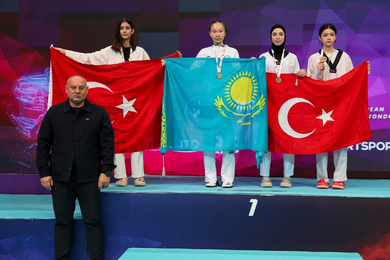 13. Uluslararası Türkiye Açık Taekwondo Turnuvası’nda 5. gün sona erdi
13. Uluslararası Türkiye Açık Taekwondo Turnuvası’nda 5. gün sona erdi