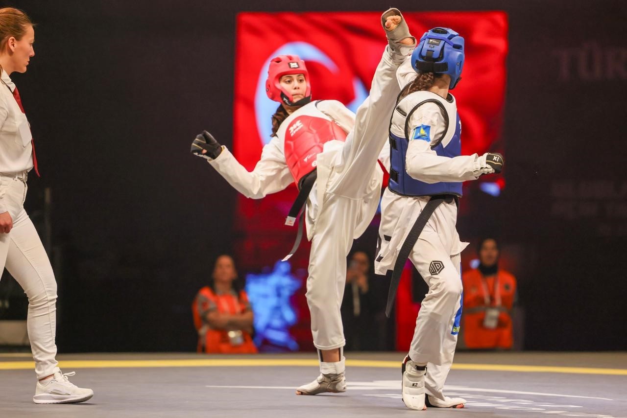 13. Uluslararası Türkiye Açık Taekwondo Turnuvası’nda 5. gün sona erdi
13. Uluslararası Türkiye Açık Taekwondo Turnuvası’nda 5. gün sona erdi