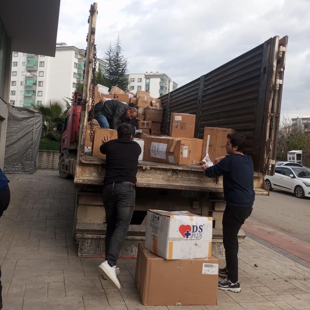 15 ton bozulmuş ilaç elektriğe dönüştü
15 ton bozulmuş ilaç elektriğe dönüştü