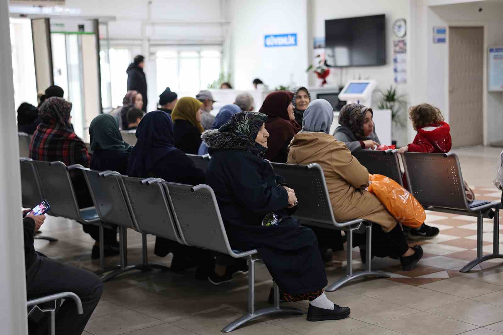 153 bin vatandaş şifayı Büyükşehir’de buldu
153 bin vatandaş şifayı Büyükşehir’de buldu