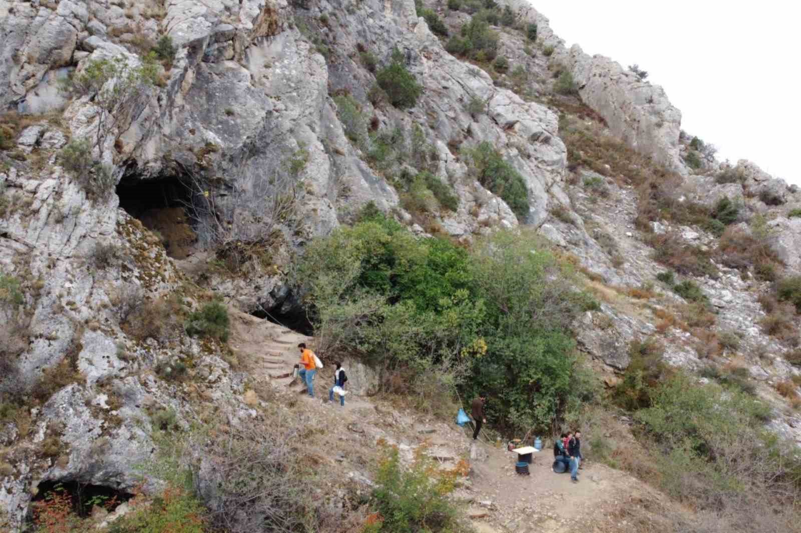 16 bin yıllık adak çukuru bulunan mağara için önemli gelişme
