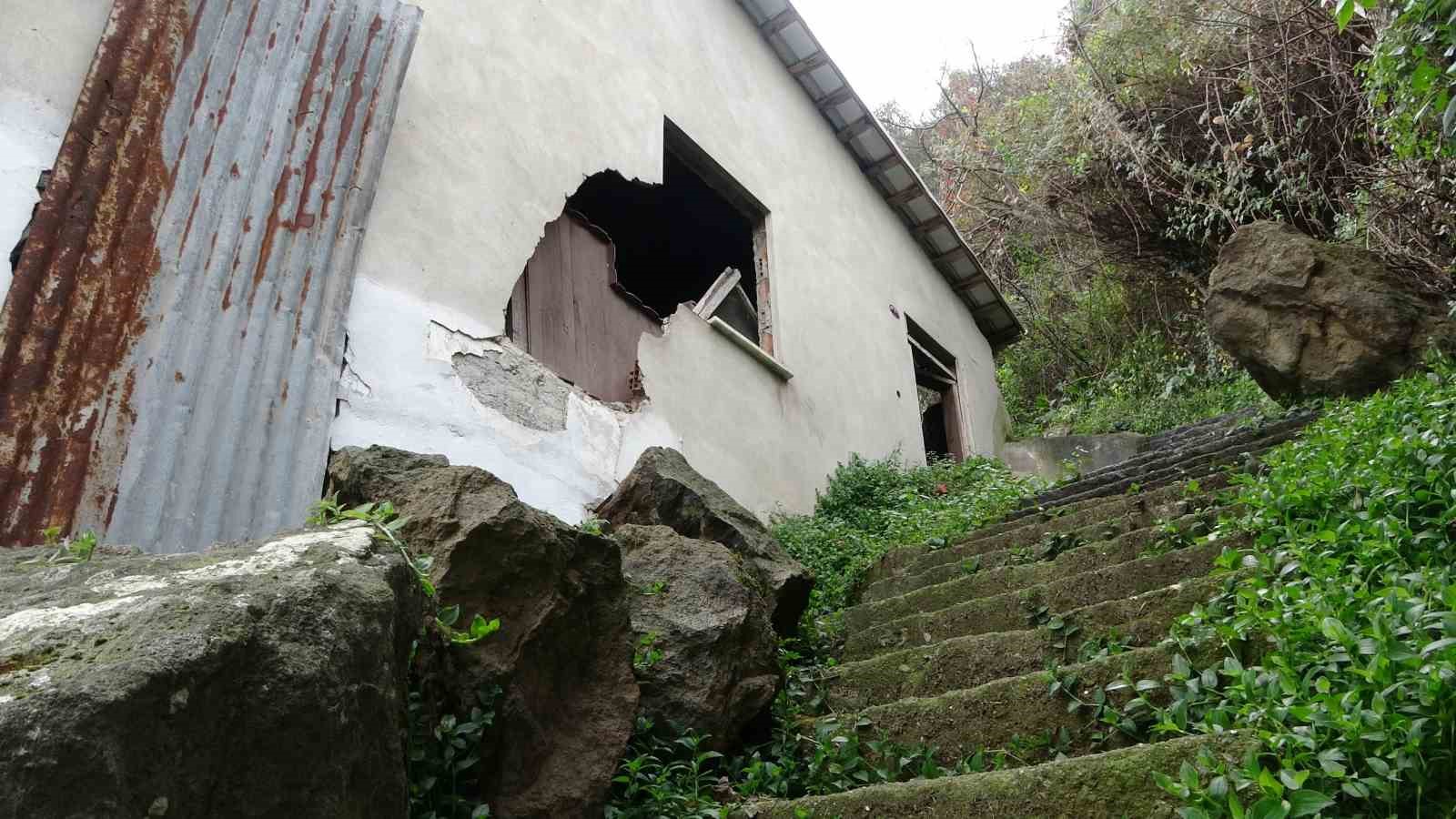 17 yıldır kaya düşmesi riski altındaki mahalleye ‘3 boyutlu’ müdahale
17 yıldır kaya düşmesi riski altındaki mahalleye ‘3 boyutlu’ müdahale