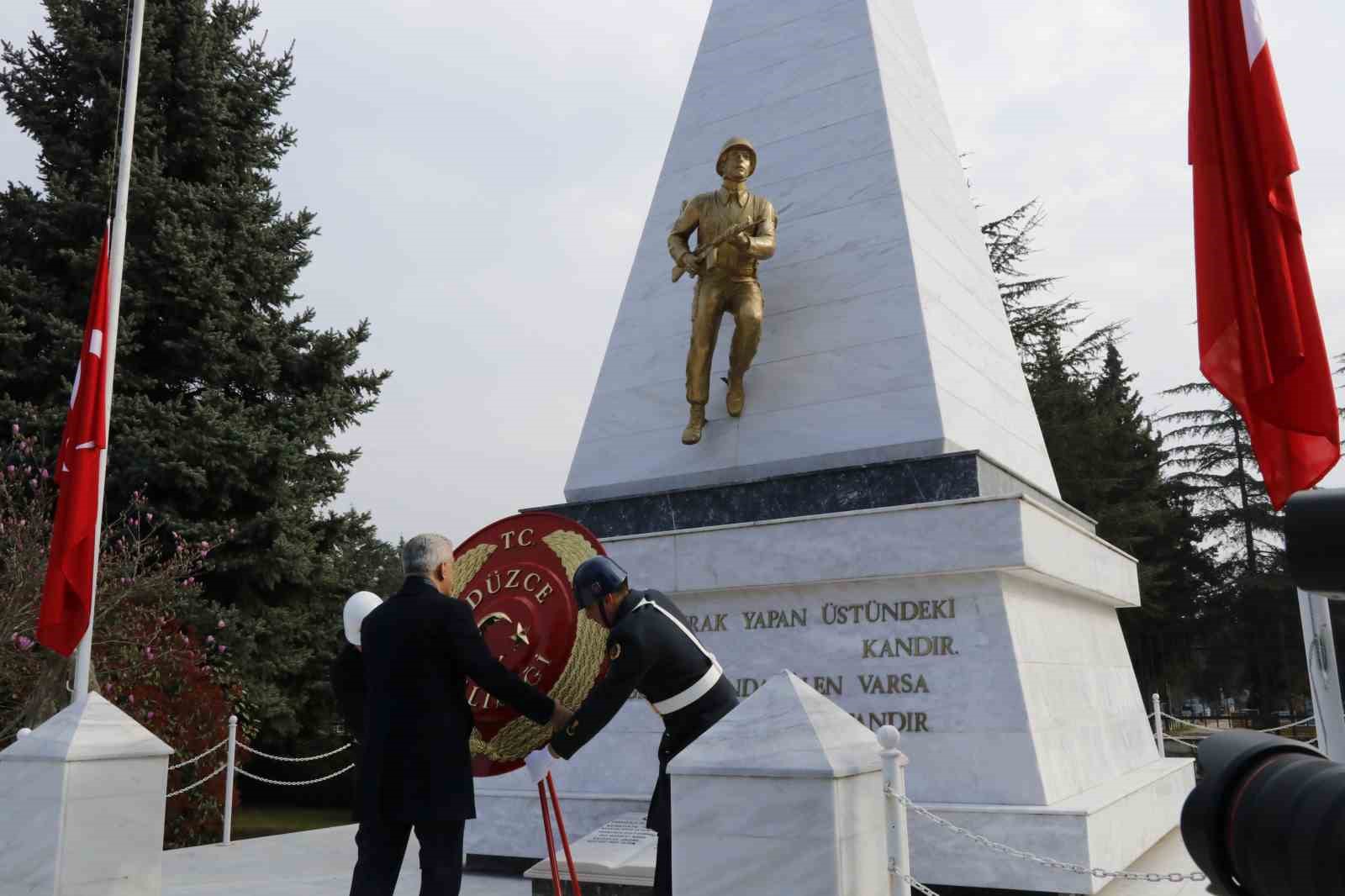 18 Mart Çanakkale Zaferi’nin 111. yılında Düzce’de şehitler anıldı
