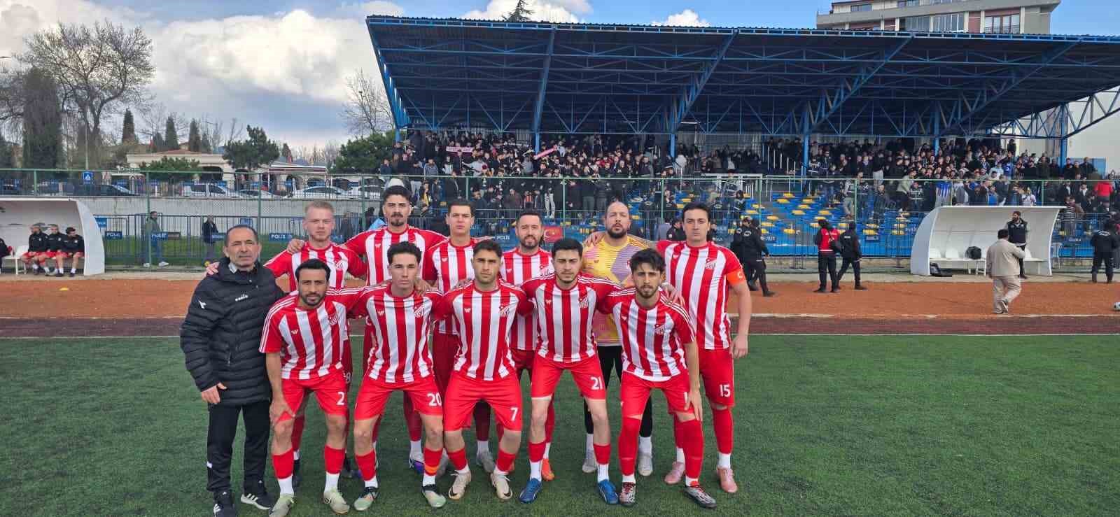 1969 Bilecikspor Kulübü zorlu maçı kazanarak, adını yarı finale yazdırdı
