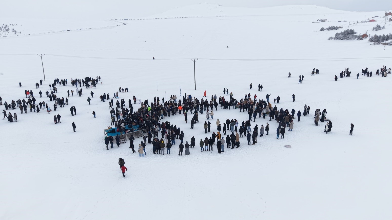 2 bin 400 rakımlı Aydıntepe Yaylası’nda kış festivali coşkusu
