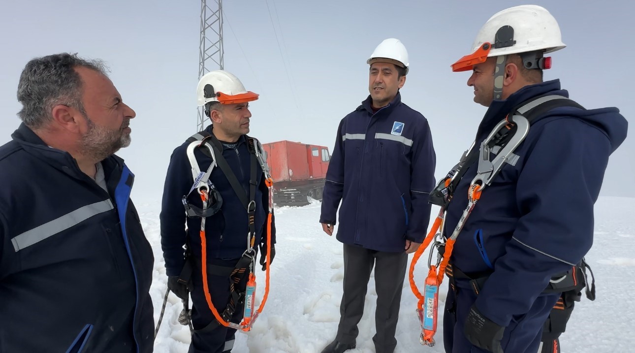 2 bin rakımda dondurucu mesai
