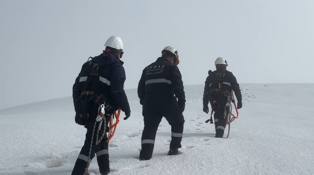 2 bin rakımda dondurucu mesai
