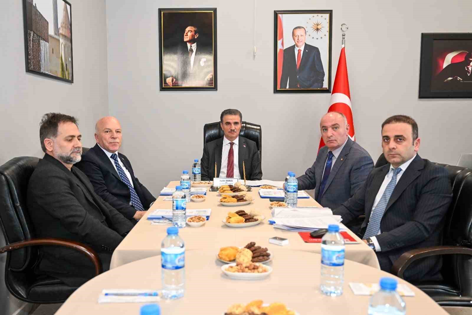 2. OSB Yönetim Kurulu toplandı: 16 yatırımcıyla yüz yüze görüşüldü
