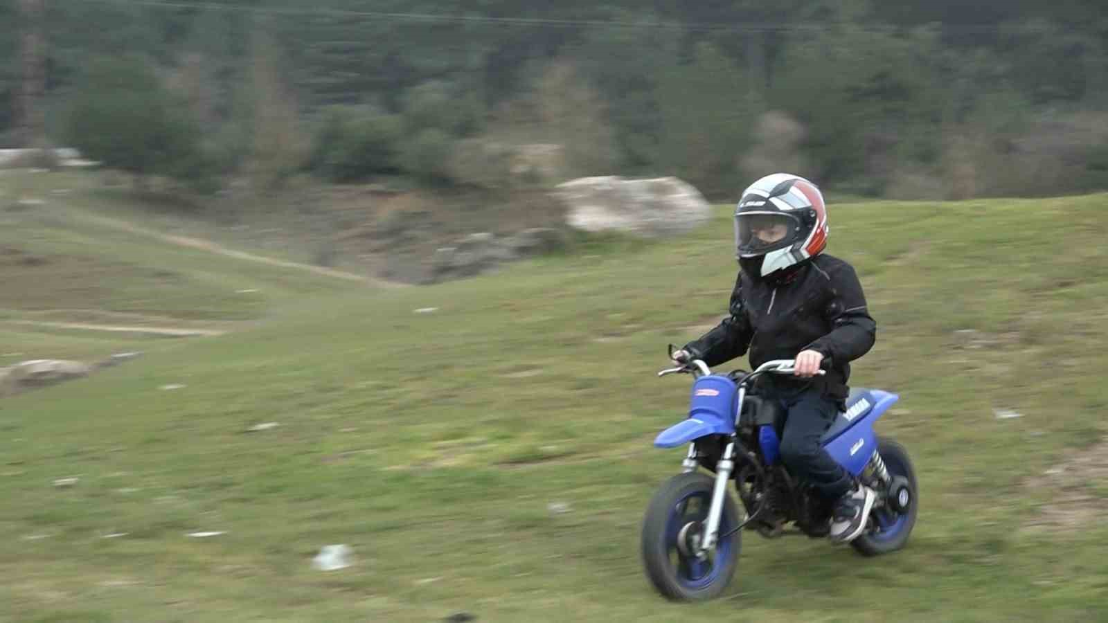 2 yaşında bisiklete binince, hedefini büyüttü
2 yaşında bisiklete binince, hedefini büyüttü