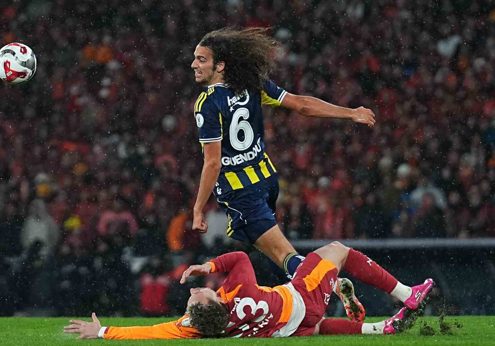 2025 Turkcell Süper Kupa: Galatasaray: 0 - Fenerbahçe: 2 (Maç sonucu)
