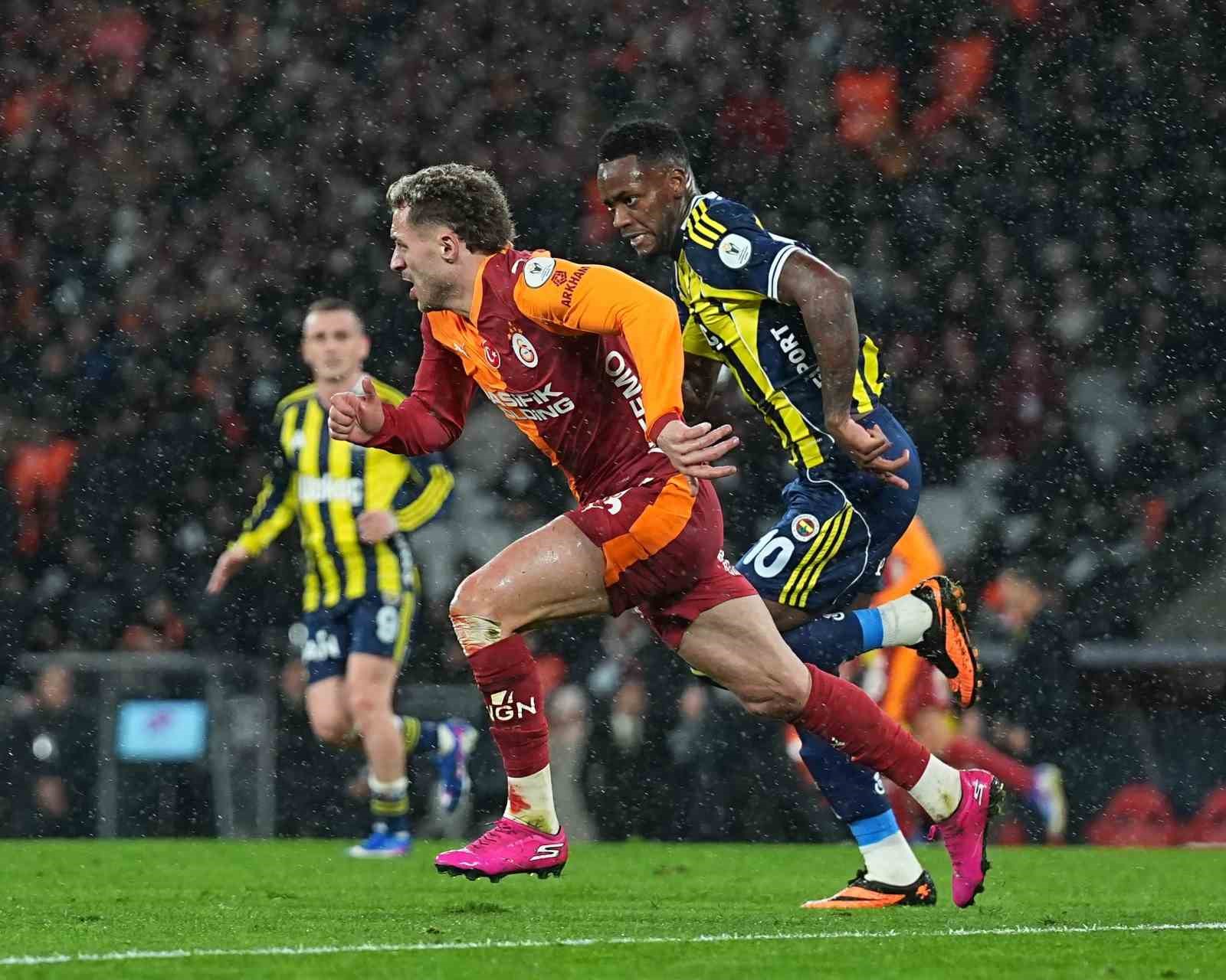 2025 Turkcell Süper Kupa: Galatasaray: 0 - Fenerbahçe: 2 (Maç sonucu)
