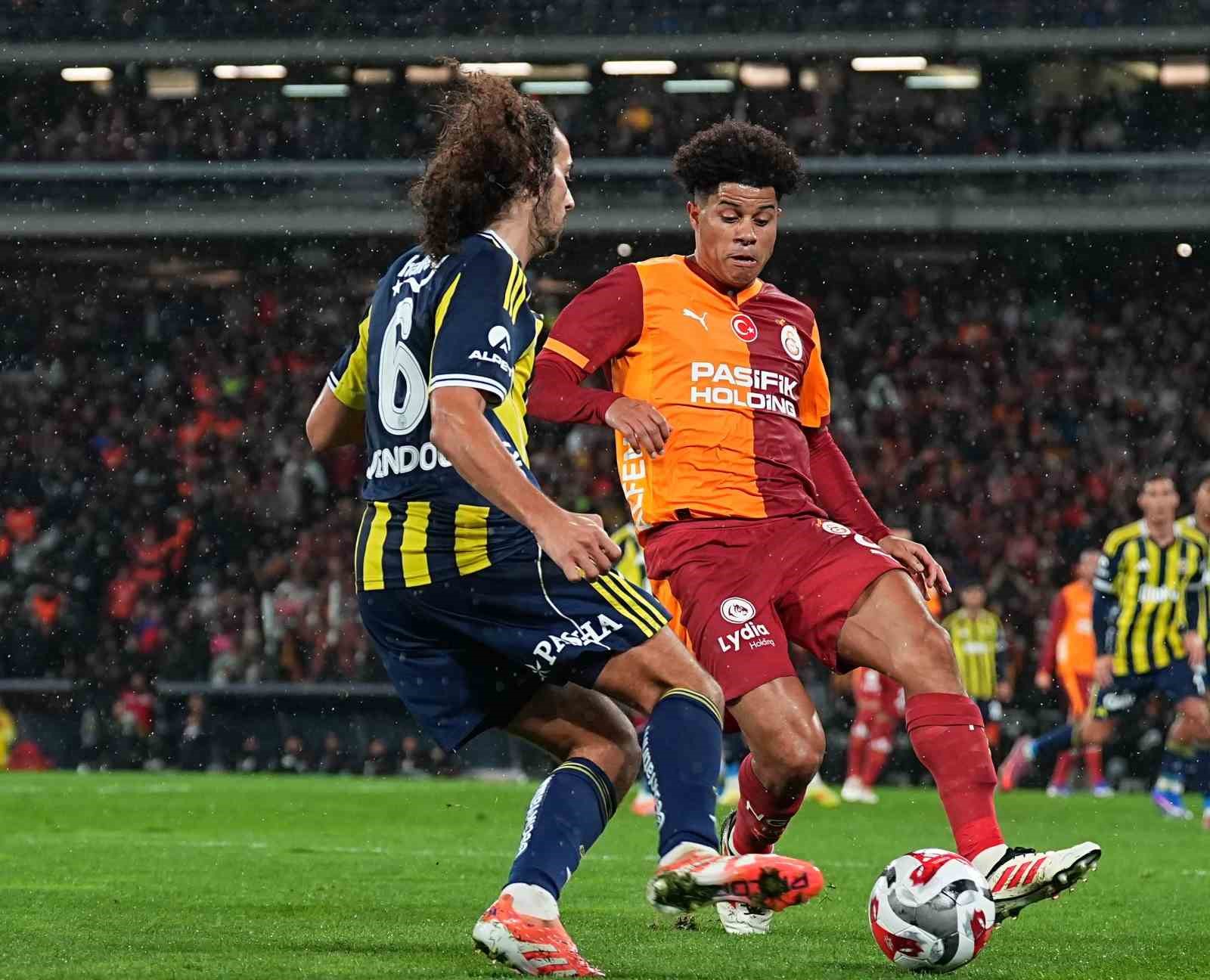 2025 Turkcell Süper Kupa: Galatasaray: 0 - Fenerbahçe: 2 (Maç sonucu)
