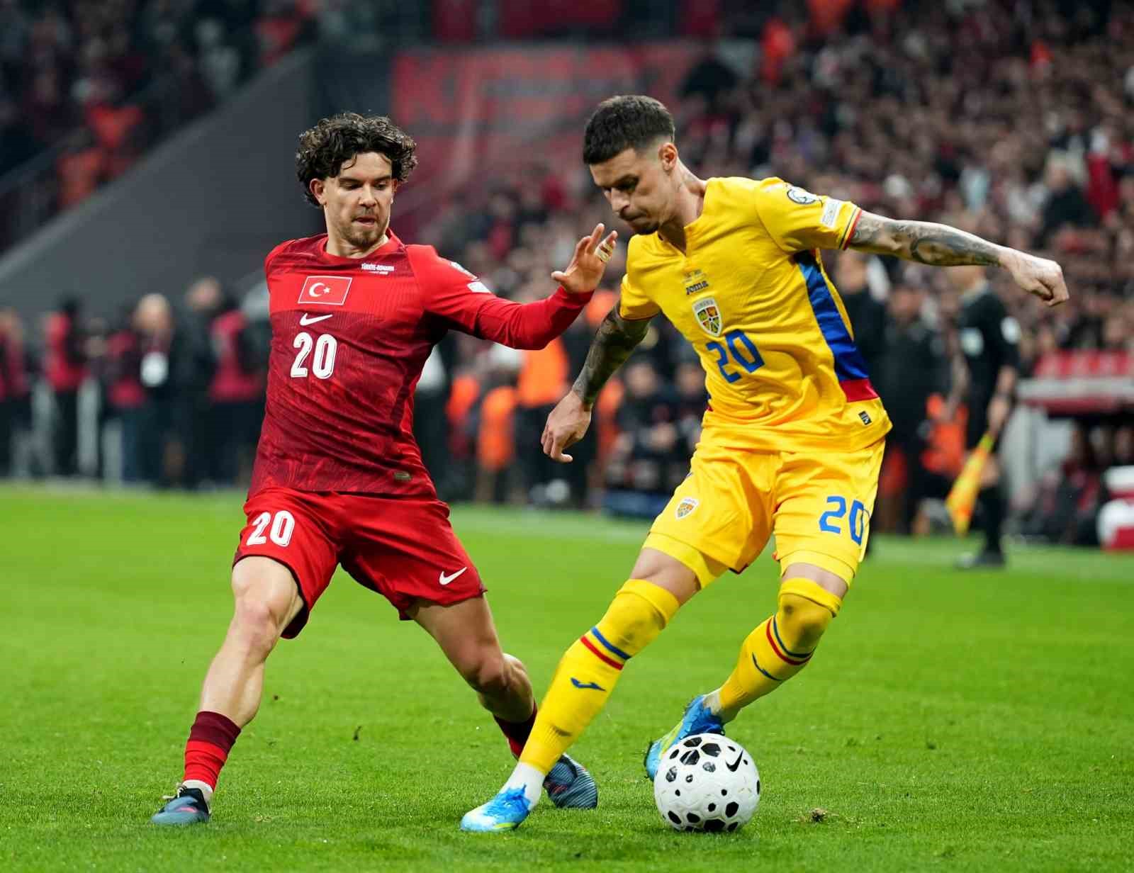 2026 FIFA Dünya Kupası play-off yarı final: Türkiye: 0 - Romanya: 0 (İlk yarı)
2026 FIFA Dünya Kupası play-off yarı final: Türkiye: 0 - Romanya: 0 (İlk yarı)