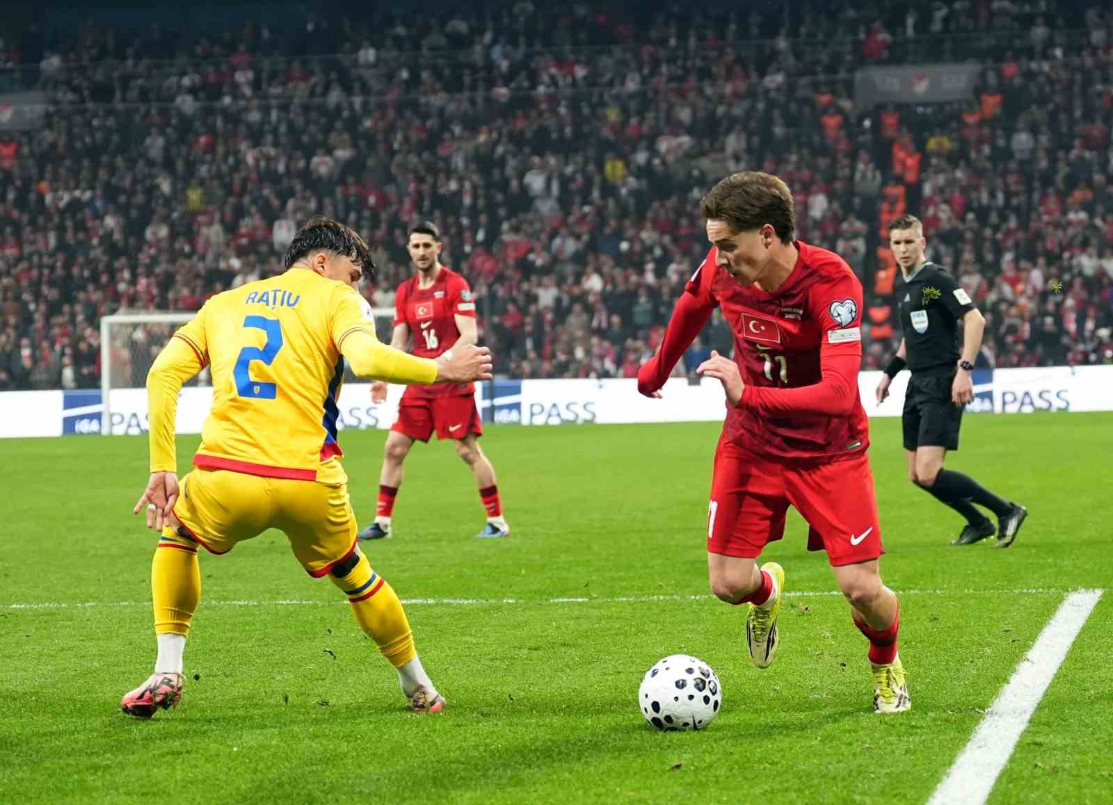 2026 FIFA Dünya Kupası play-off yarı final: Türkiye: 0 - Romanya: 0 (İlk yarı)
2026 FIFA Dünya Kupası play-off yarı final: Türkiye: 0 - Romanya: 0 (İlk yarı)