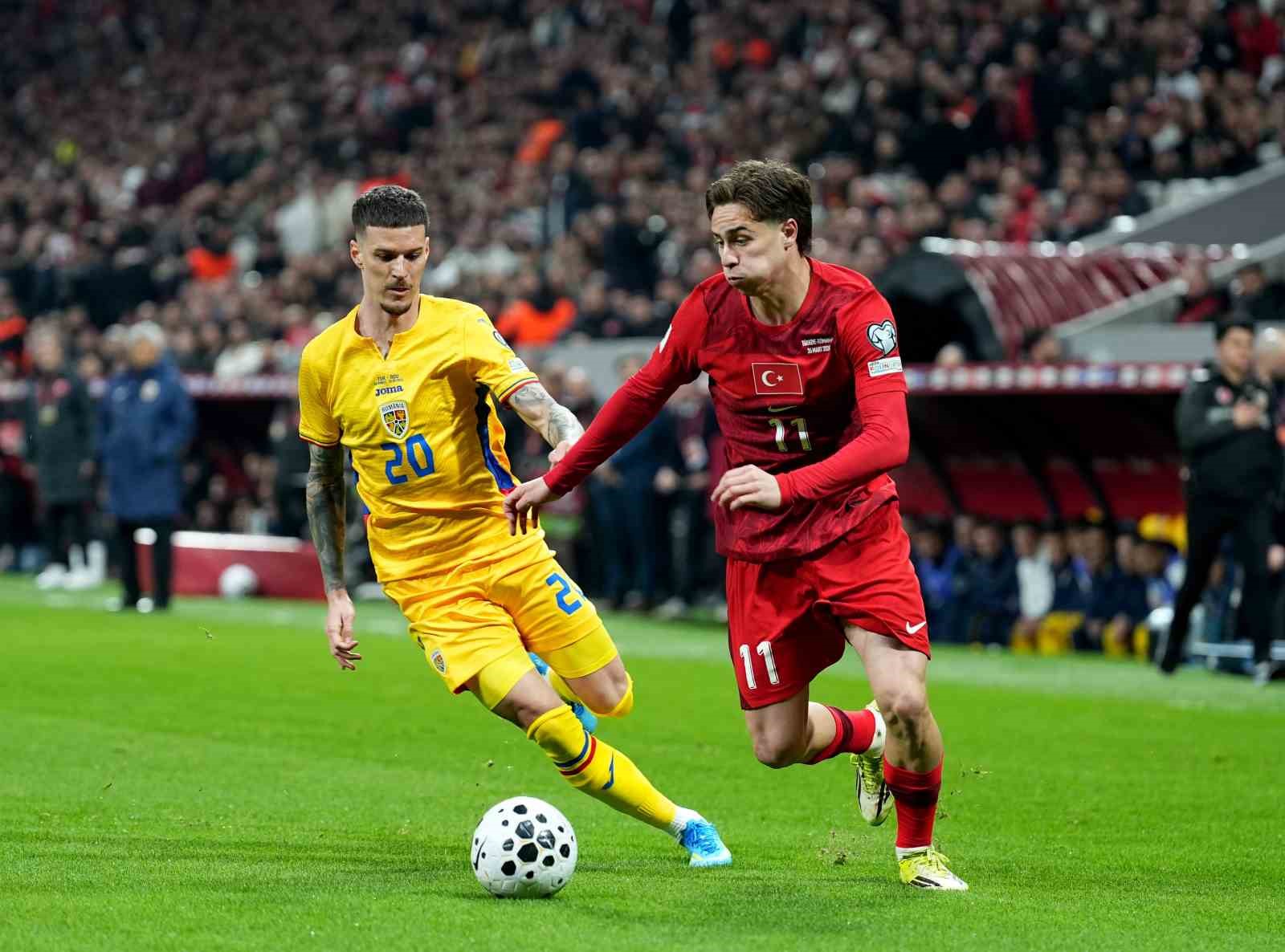 2026 FIFA Dünya Kupası play-off yarı final: Türkiye: 0 - Romanya: 0 (İlk yarı)
2026 FIFA Dünya Kupası play-off yarı final: Türkiye: 0 - Romanya: 0 (İlk yarı)