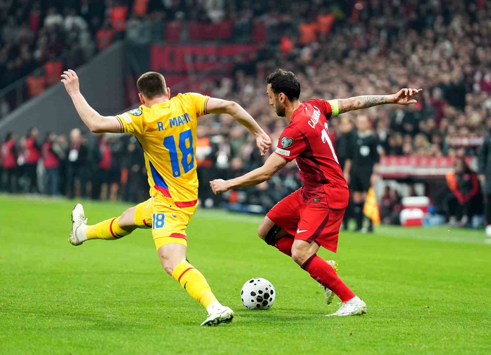 2026 FIFA Dünya Kupası play-off yarı final: Türkiye: 0 - Romanya: 0 (İlk yarı)
2026 FIFA Dünya Kupası play-off yarı final: Türkiye: 0 - Romanya: 0 (İlk yarı)