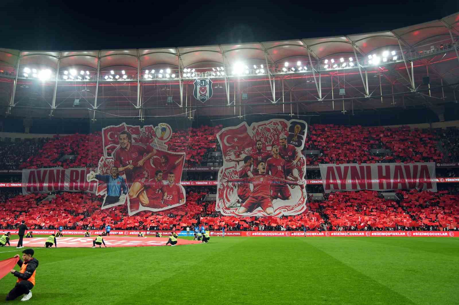 2026 FIFA Dünya Kupası play-off yarı final: Türkiye: 0 - Romanya: 0 (Maç devam ediyor)
