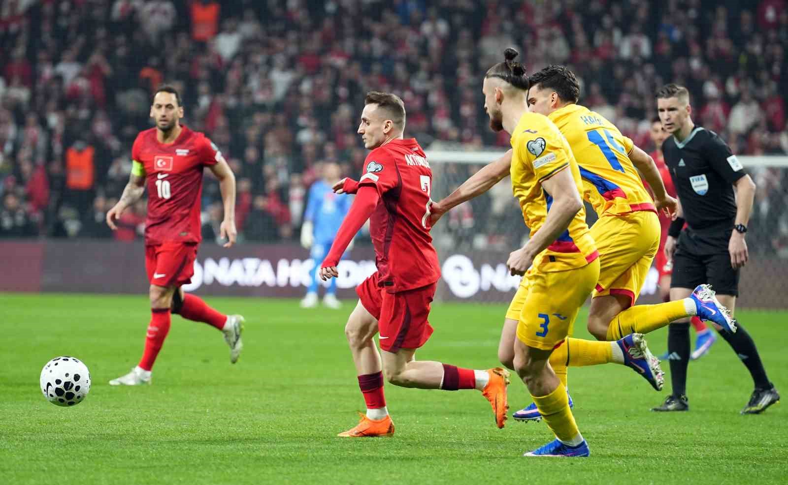 2026 FIFA Dünya Kupası play-off yarı final: Türkiye: 0 - Romanya: 0 (Maç devam ediyor)
