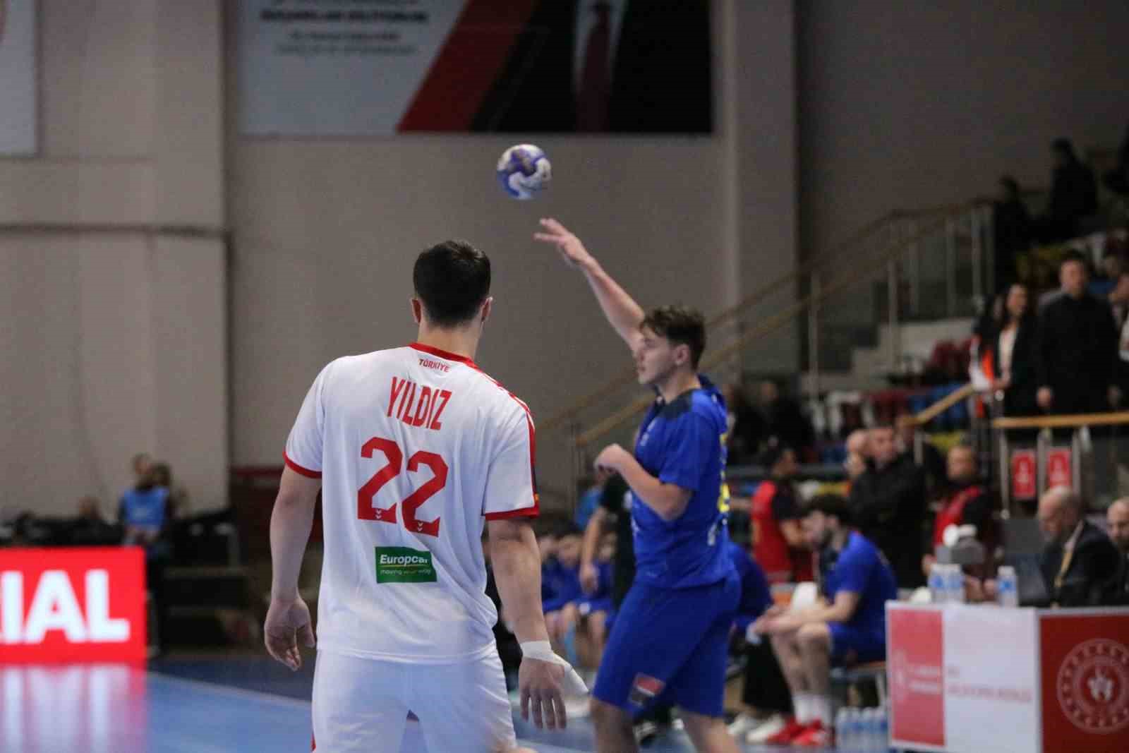 2027 IHF Dünya Hentbol Şampiyonası: Türkiye: 32 - Romanya: 37
