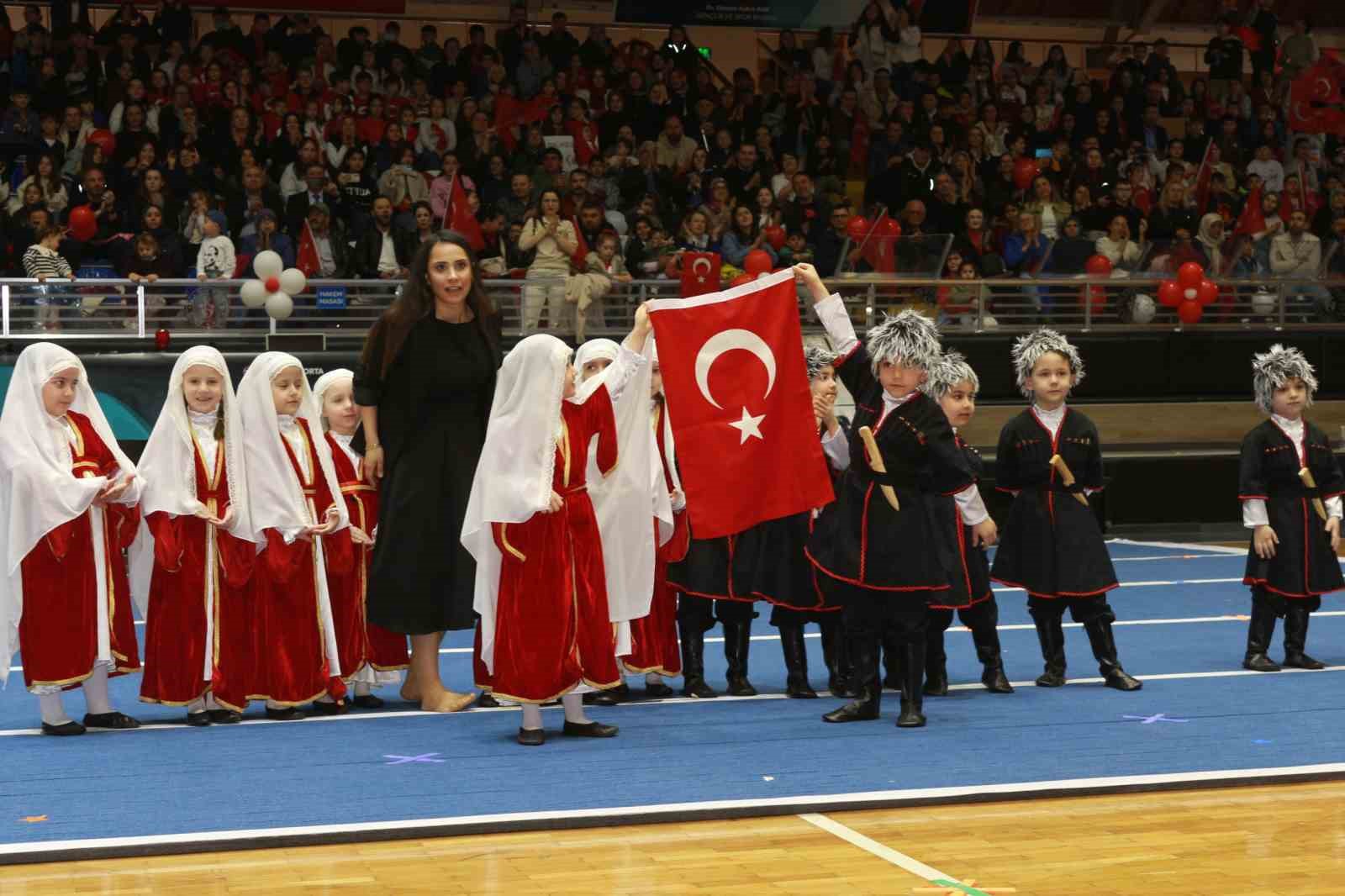 23 Nisan Ulusal Egemenlik ve Çocuk Bayramı coşkuyla kutlandı
