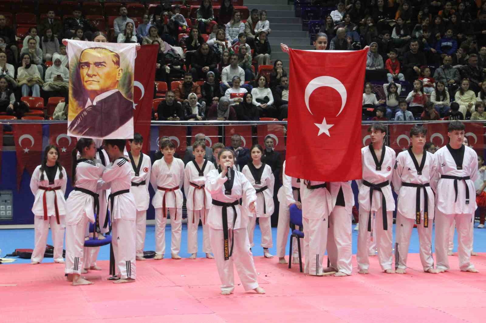 23 Nisan Ulusal Egemenlik ve Çocuk Bayramı Ordu’da kutlandı
