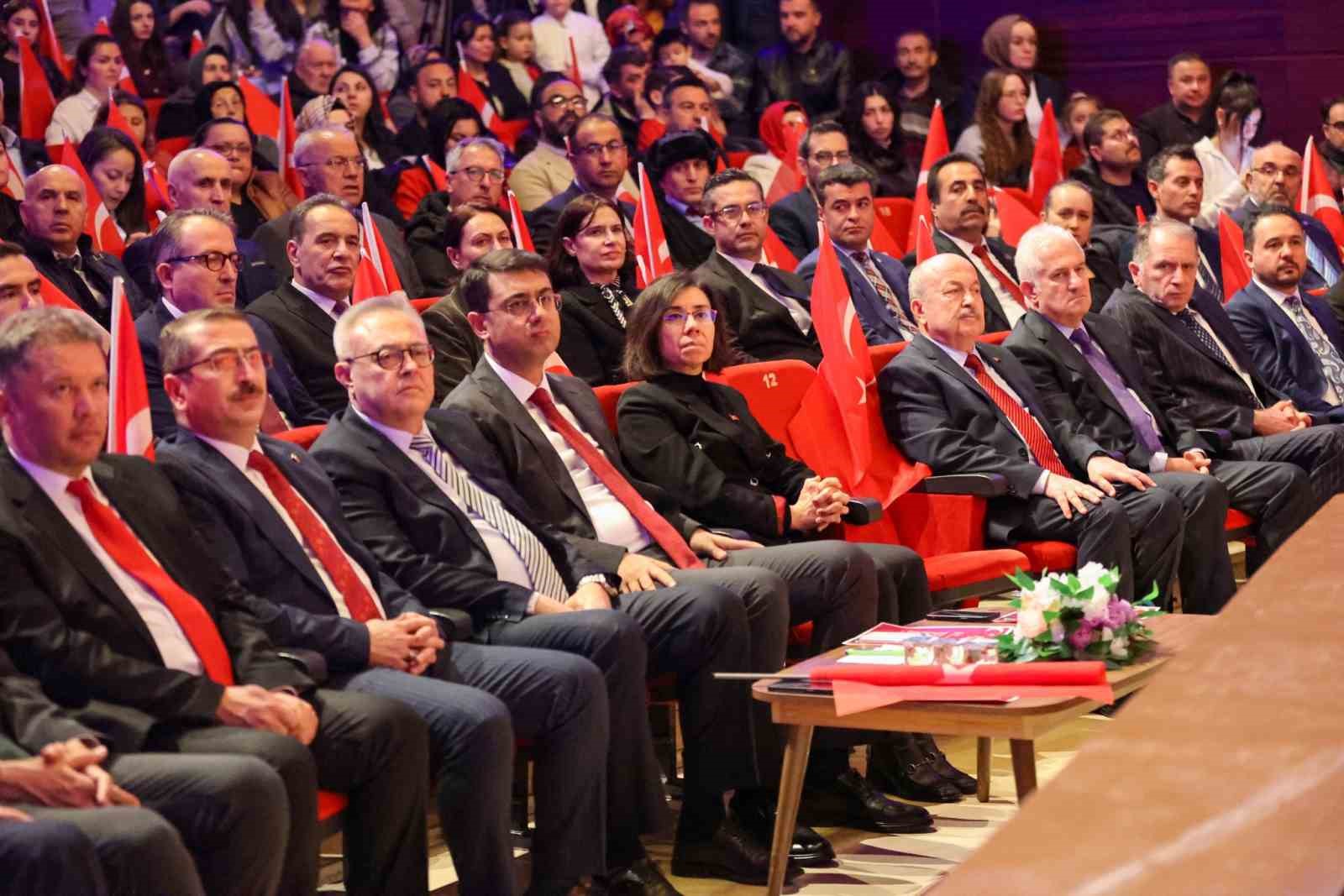 23 Nisan Ulusal Egemenlik ve Çocuk Bayramı Uşak’ta coşkuyla kutlandı
