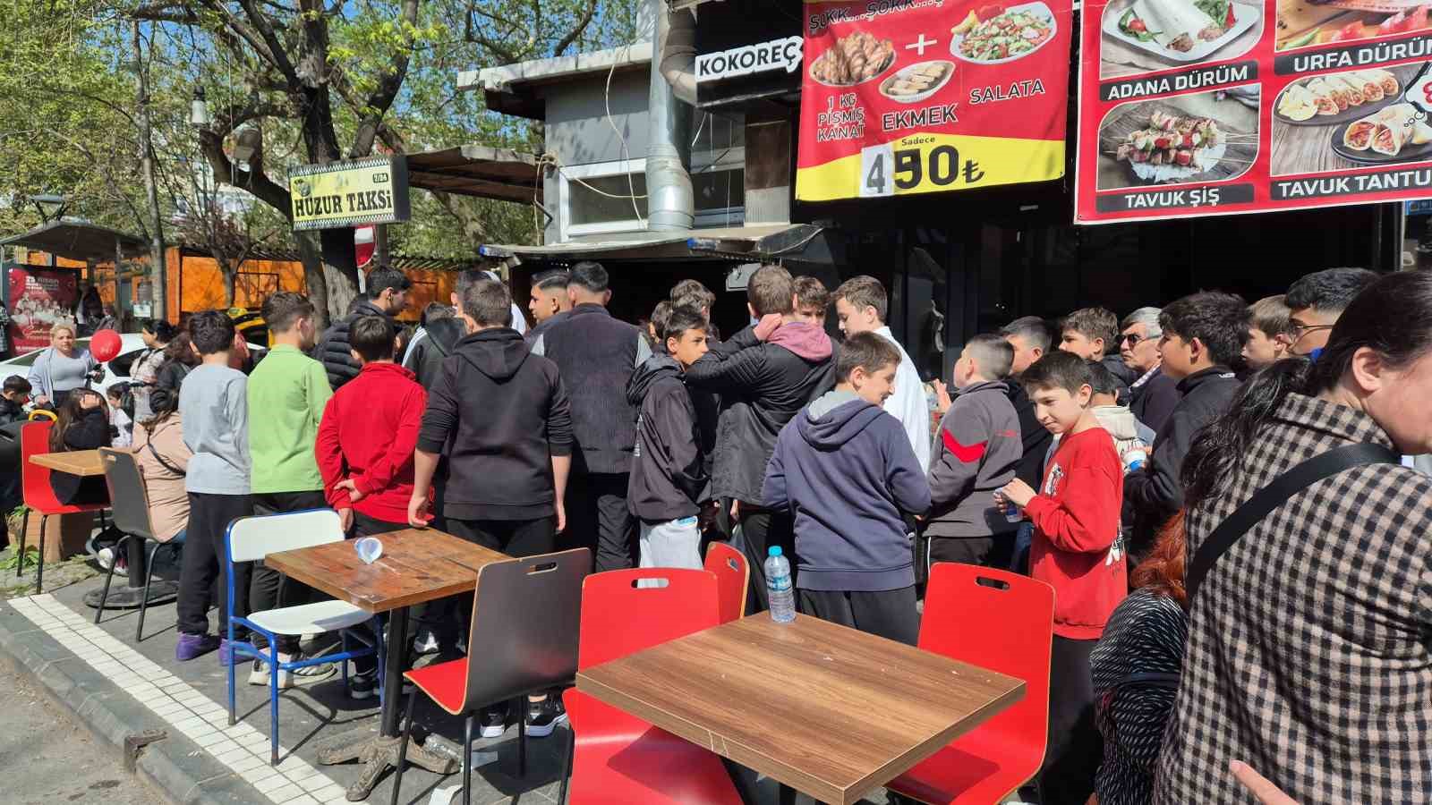 23 Nisan’da bedava kokoreç izdihamı
