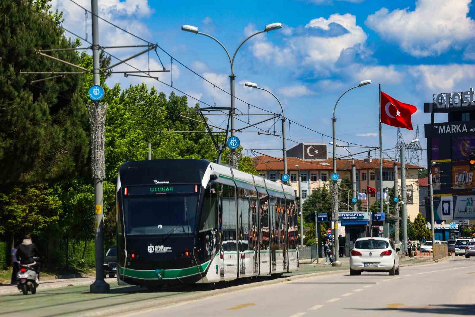 23 Nisan’da ulaşım ücretsiz
