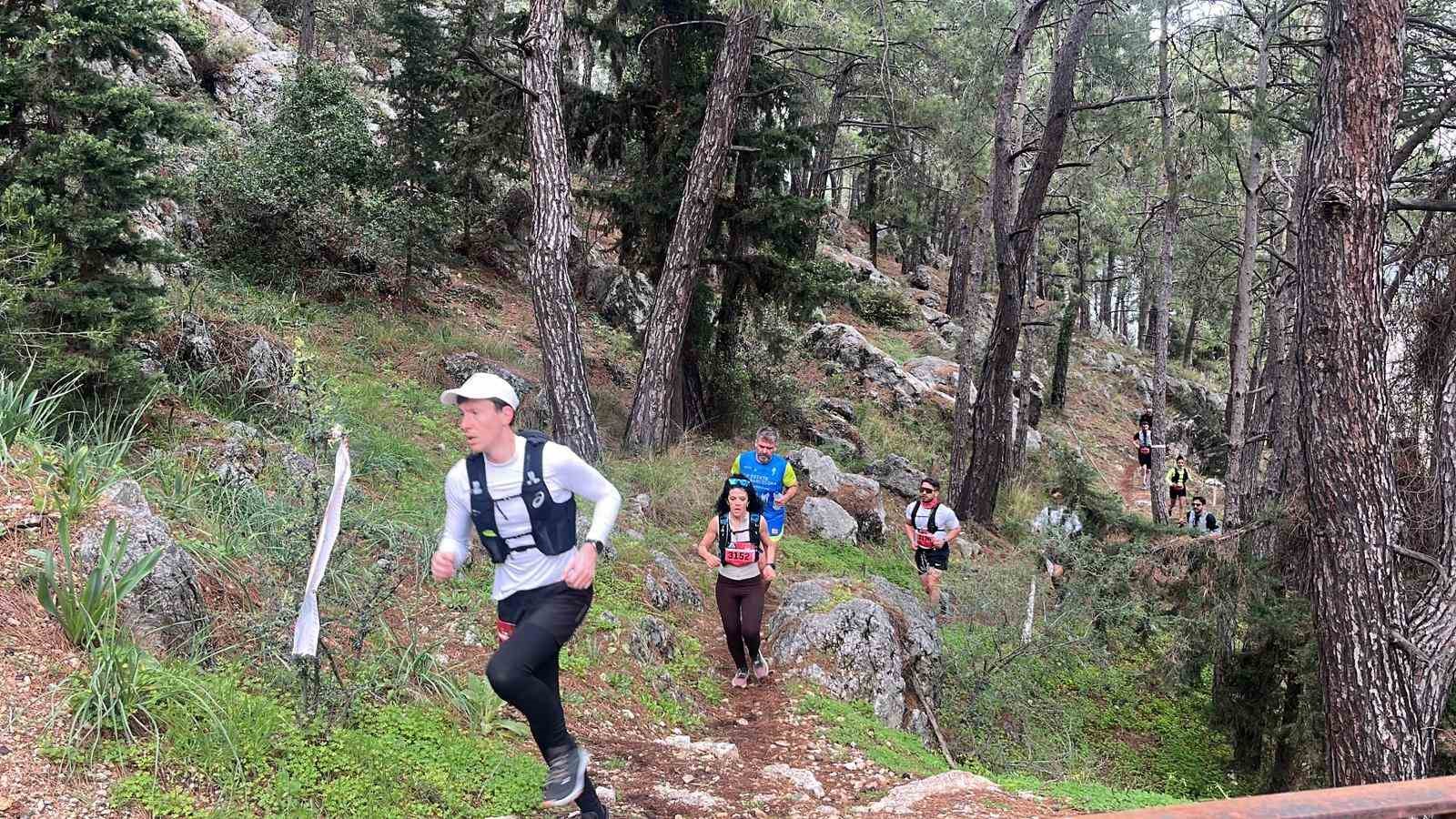 23 ülkeden 820 sporcu Alanya Ultra Trail için start aldı
