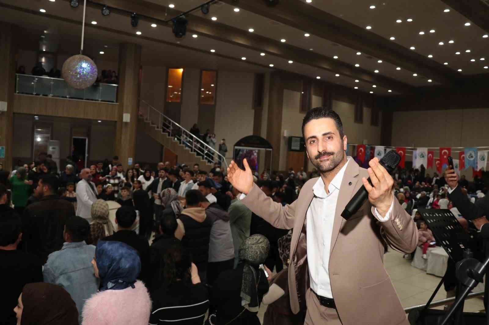 25 Mart konseri ile coştular
