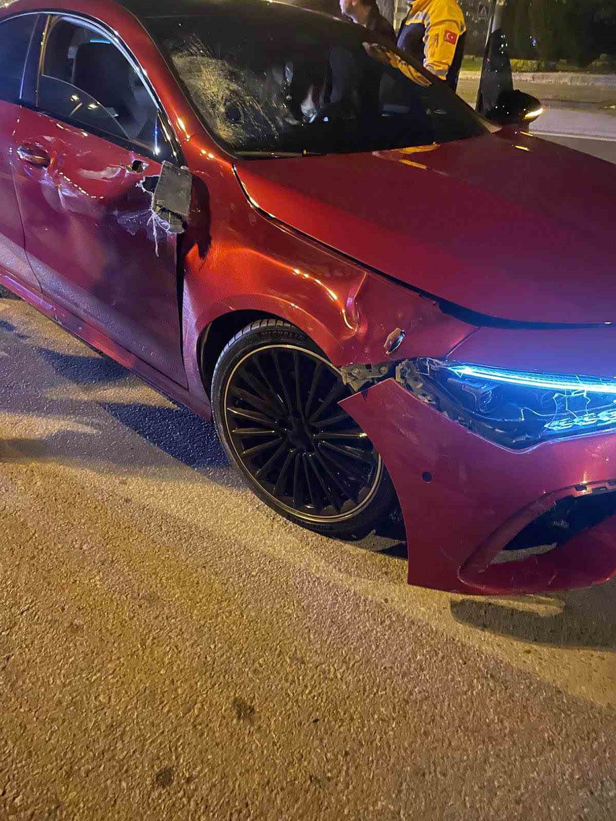 25 yaşındaki genci hayattan koparan trafik kazasında tahliye kararı tepki çekti
25 yaşındaki genci hayattan koparan trafik kazasında tahliye kararı tepki çekti