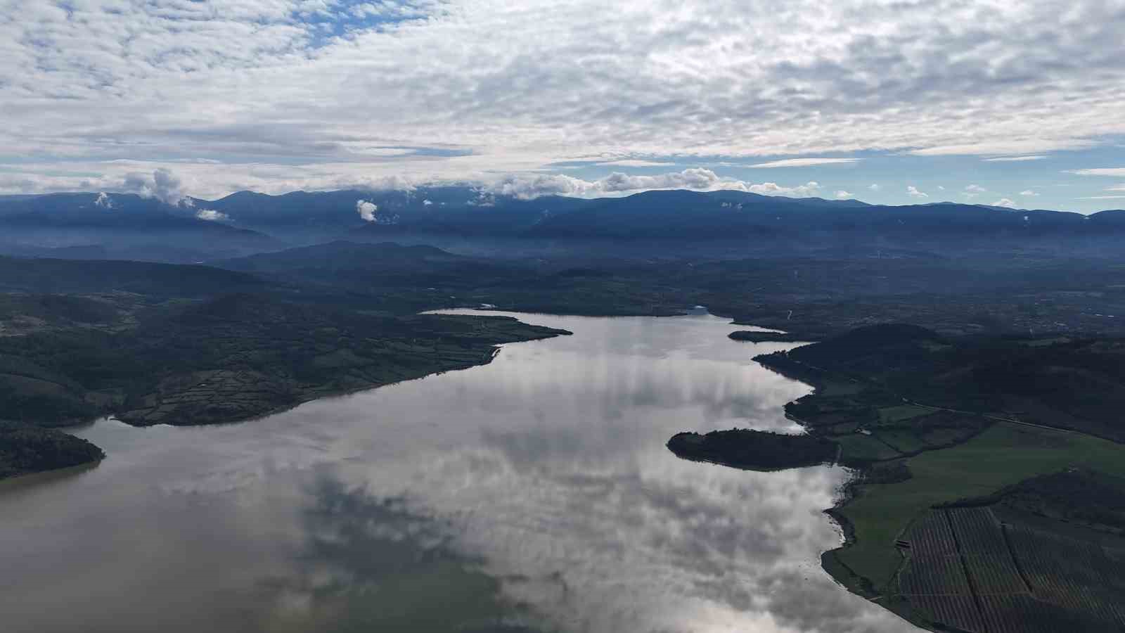 250 bin dekar alanı sulayan Bayramiç Barajı’nda su seviyesi yüzde 100’e ulaştı
