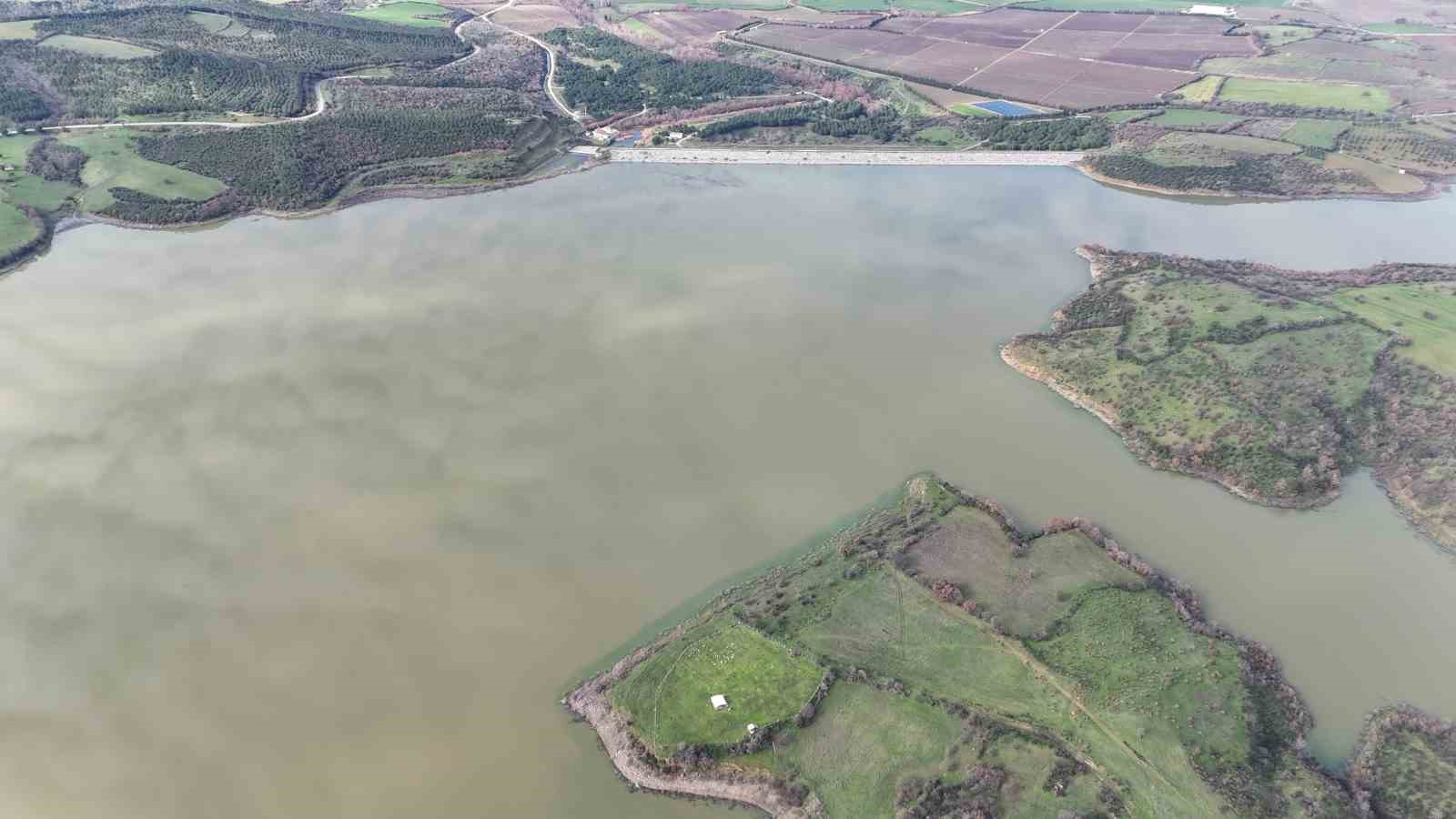 250 bin dekar alanı sulayan Bayramiç Barajı’nda su seviyesi yüzde 100’e ulaştı
